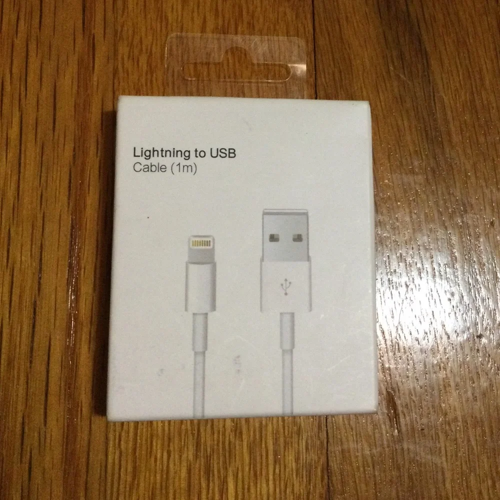 Apple Brand New Lightning to USB Cable (1m)